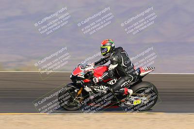 media/Dec-17-2022-SoCal Trackdays (Sat) [[224abd9271]]/Turn 12 Inside Distant (1025am)/